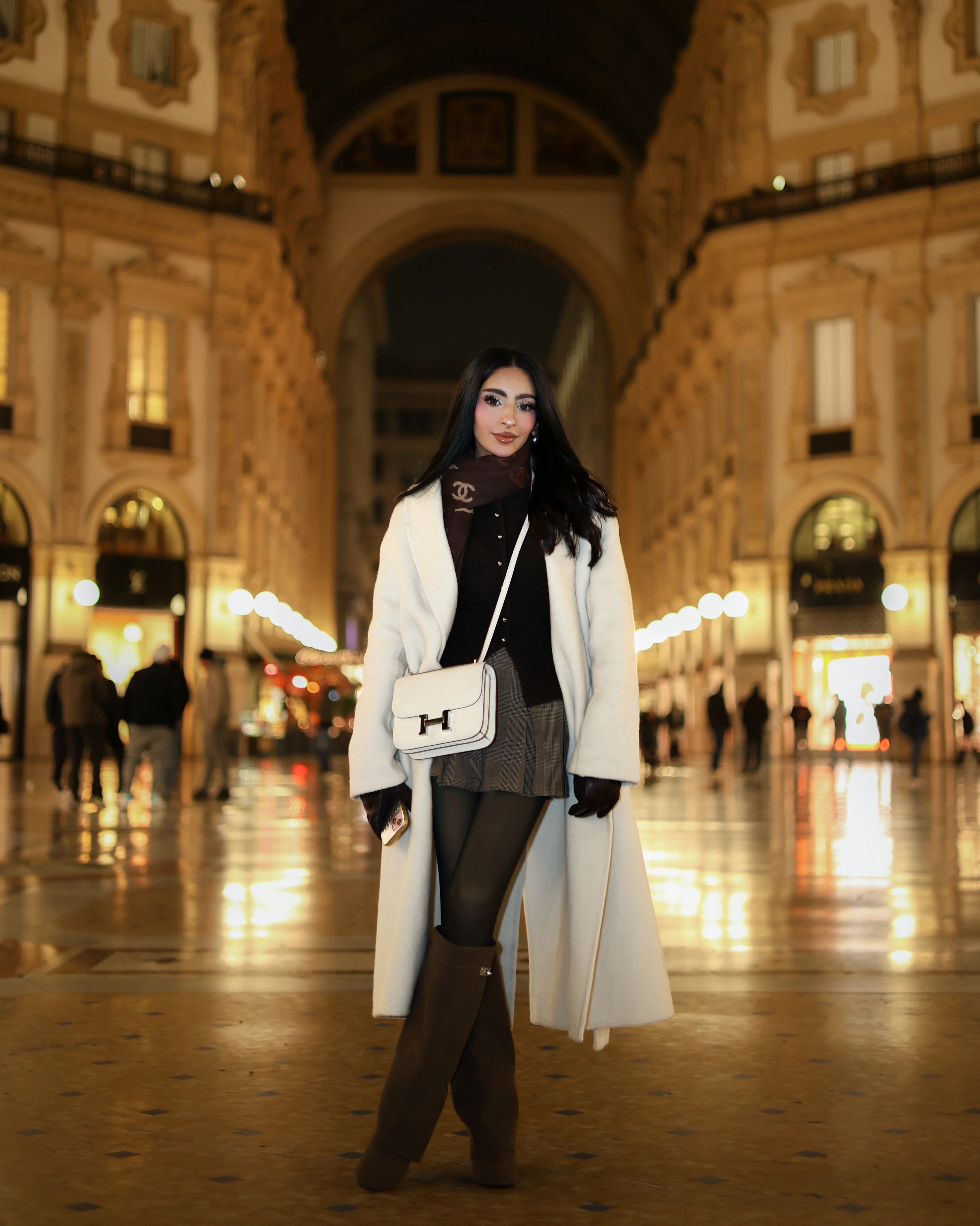 Lifestyle and street photography Italy — urban mood and natural light by Adnane Vision